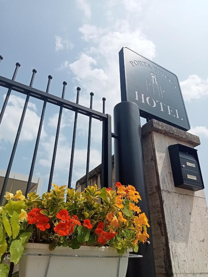 Porta Rivera 3* LʼAquila
